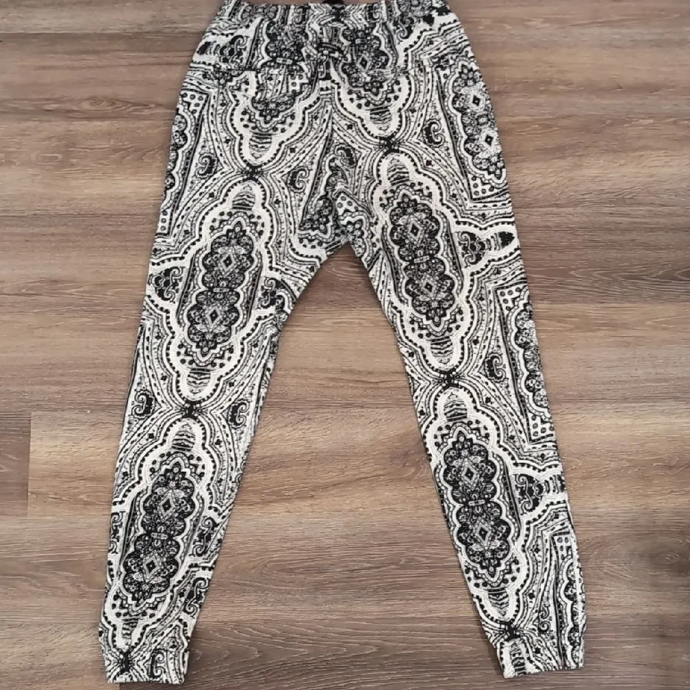 Zanerobe Sureshot Bandana Black and White Joggers Pants Sz 32